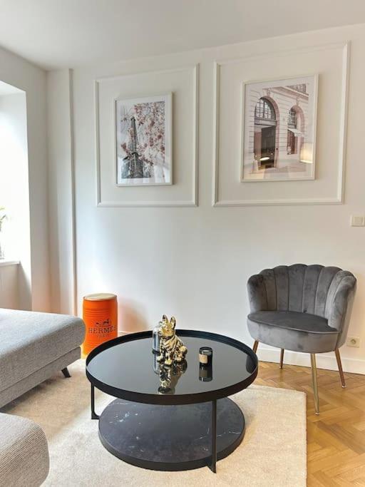 דירות Sublime Flat - Heart Of Paris - Le Marais מראה חיצוני תמונה